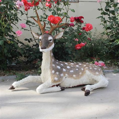 Big Creative Simulation Lying Sika Deer Toy Polyethyleneandfurs Female
