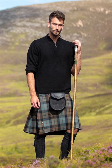 Premium Tartan 8 Yard Kilt Men In Kilts Scotland Men Kilt