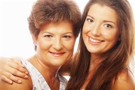 Nyc Psychotherapy Blog Life Stages In Mother Daughter Relationships