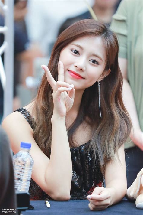 Twice Tzuyu Dancethenightaway Fansign Starfield 22072018