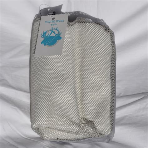 This is a 6 bag set that comes with 4 large bags and 2 medium bags. Elk/Moose Game Bag Set - 6pc - Ajillis