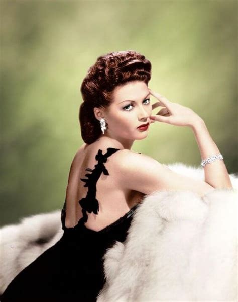  60+ Hot Pictures Of Yvonne De Carlo Which Will Make You ...