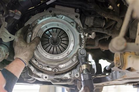5 Symptoms Of A Bad Clutch Or Worn Out Clutch Land Of Auto Guys