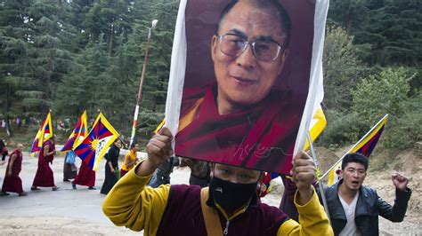 China Jails 8 Tibetans In Self Immolation Cases