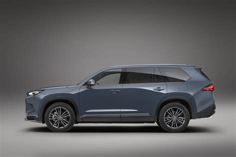 Toyota Debuts 2024 Grand Highlander With More Spacious Third Row Cnet