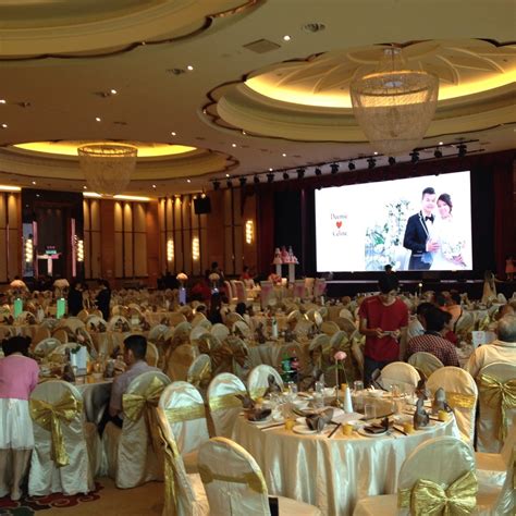 Hi guys, was viewing a property in sa. Techno Dancing Lights TG Grand Ballroom Setia Alam by Hao ...