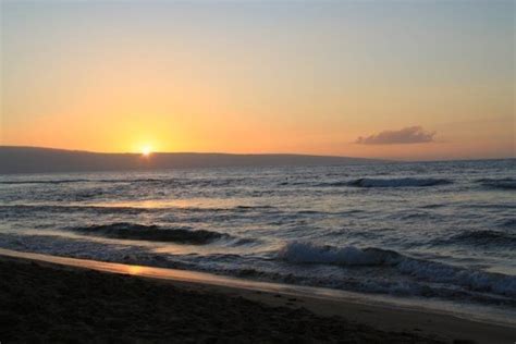 Sunset On Kaanapali Beach Maui Kaanapalibeach Sunset Kaanapali