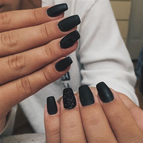 You can also go for gel nails that incorporate two matte nail polishes just ensure the base is in a subtle color. Acrylic gel matte & glitter nails | Nails, Nail colors ...