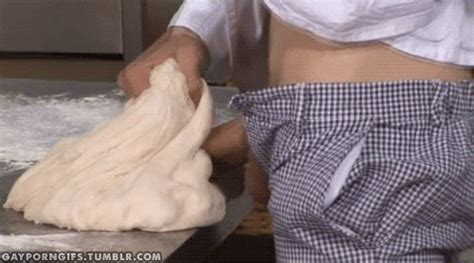 Dude Fucks Pizza Dough Secksi