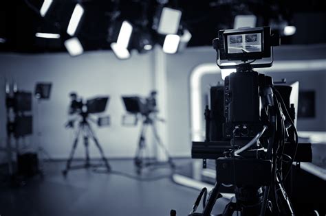 Just click on the episode number and watch love stage!! TV Studio live broadcasting.Recording show.TV NEWS program ...