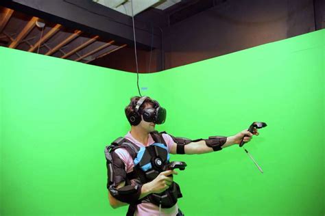 New Ballard Arcade Offers Affordable Intro To Virtual Reality