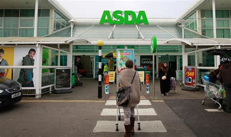 Martin Lewis Asda Christmas Savings Card Adds 4 To Festive Money