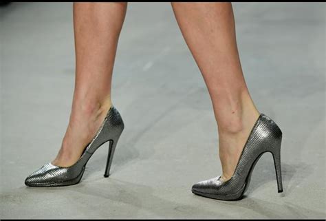 High Heels And Workplace Dress Codes Urgent Action Needed Say Uk Mps