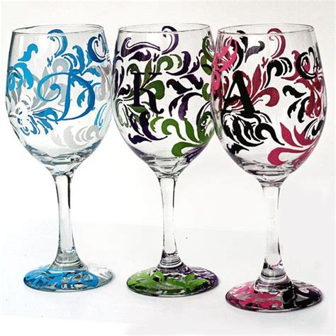 Elaborate Painted Detail On Monogrammed Wineglasses Very Pretty I M Gonna Give This