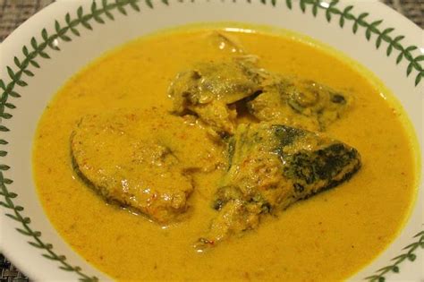Gulai ikan tongkol@aya masakan pantai timur terutama kelantan dan trengganu,dan ada perbezaan dari segi cara masak,kat sini. Ikan Tongkol Gulai Kelantan | Malaysian cuisine, Cooking ...