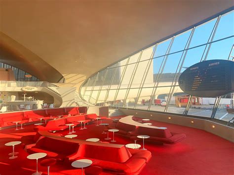 What Staying At The Twa Hotel Is Really Like