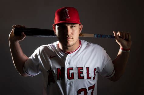 Watch Mike Trout Launch Golf Ball Out Of Driving Range And Deep Into