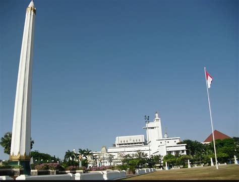 10 November 1945 Kronologi Sejarah Monumen Tugu Pahlawan Surabaya