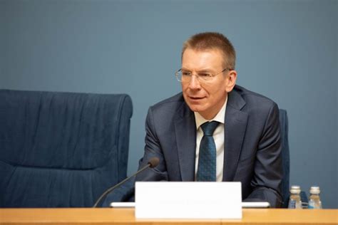 latvian minister we have to continue providing ukraine with aid especially military aid