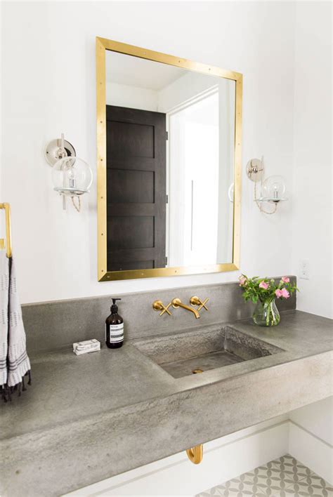 From petite powder rooms to sprawling master baths, we asked some of our favorite designers about the bathroom trends they predict will dominate this year. 14 Bathroom Design Trends For 2020 | Home Remodeling ...