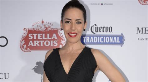 Stephanie Salas Le Da La Vuelta Al Tema Luis Miguel Tvynovelas México