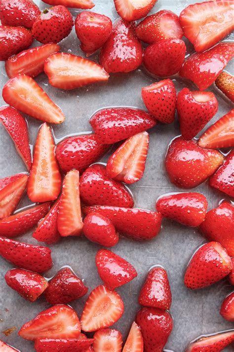 Honey Roasted Strawberries Make Your Berries Even Better Zenbelly