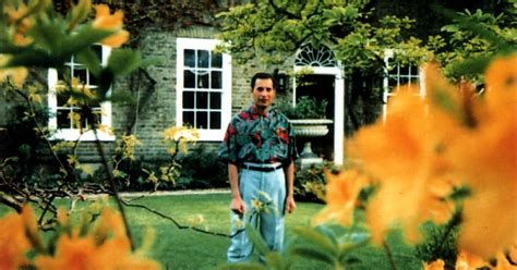 The Last Known Photos Of Freddie Mercury 1991 ~ Vintage Everyday