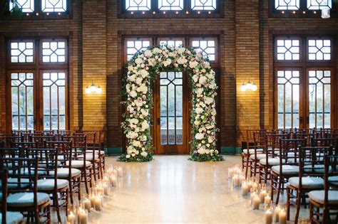 Floral Filled Wedding At Cafe Brauer Lola Event Productions