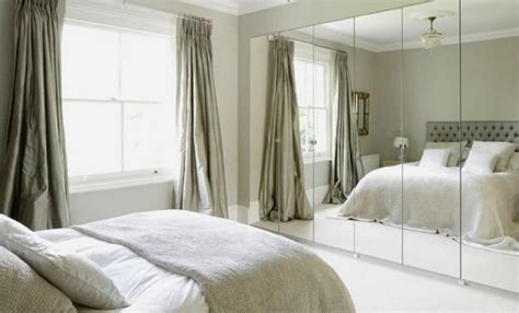 Glamorous Mirrors Bringing Chic Into Modern Bedroom Designs Bedroom