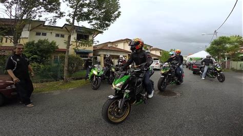 Contextual translation of majlis tamat dan bersurai into english. Bikers Bersurai Kekenyangan Majlis Tok Lan - YouTube