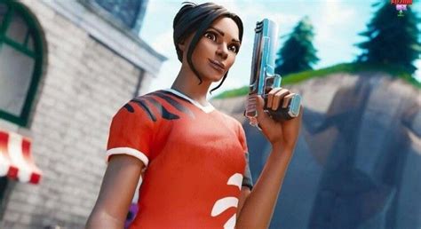 I want skins but i really dont think disney is cool with licensing out their ips for the years that fortnite will be alive. Main skin rn sweaty soccerskin fortnite easy easter...