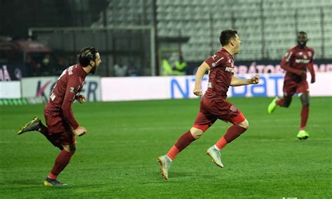 Cfr cluj average scored 1.48 goals per match in season 2021. CFR Cluj, la un pas de lovitura sezonului pe piața ...