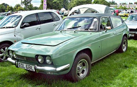 1972 Reliant Scimitar GTE SE5 3.0L V6 OHV Engine (Photo by R.knight