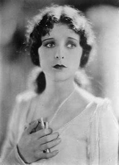 Marceline Day In Hoot Gibson Marceline Day Photos Fanphobia Celebrities Database