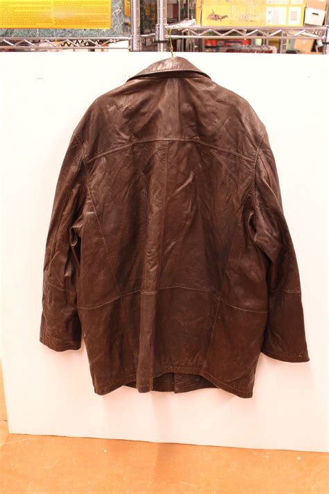 Danier Brown Genuine Leather Jacket Xl Bodnarus Auctioneering