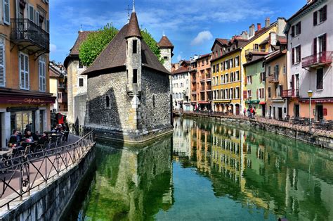 Annecy France Travel Guide Encircle Photos