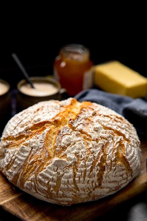 No knead no dutch oven. A deliciously soft Artisan bread with a soft interior and ...