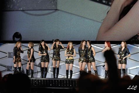 Girls’ Generation Performs At ‘smtown Live World Tour Iii’ In Taiwan