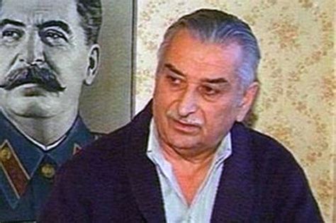 Yakov Dzhugashvili Stalins Son Prisoner Of The Germans Ww2 Gravestone