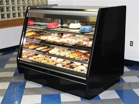 Bakery Display Case With Flat Glass Borgen Systems