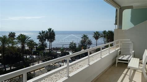 Marbella Centro Apartamento De Playa Con 3 Dormitorios En Alquiler De