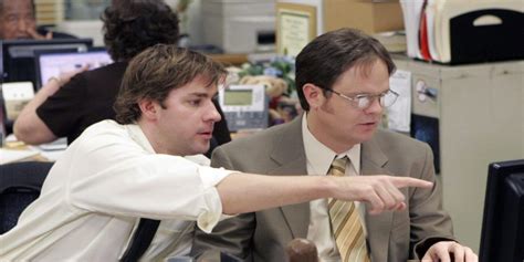 the office 10 best pranks jim played on dwight