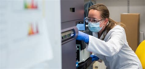 They show a relatively safe vaccine — though side effects were greater than for a meningitis vaccine, to which it was compared — that engages the immune system to fight the virus. World-first COVID-19 alternating dose vaccine study ...