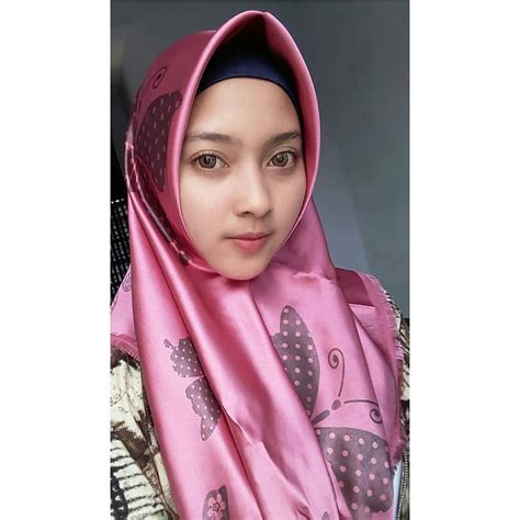 Check spelling or type a new query. Jilbab Cantik Hot Di Twitter : Sexually Harassed 13 Times ...