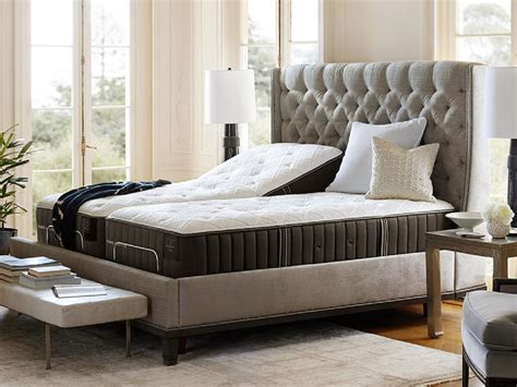 Shop stearns & foster mattresses at city mattress to find a bed that is made with both care and the latest sleep technology. Stearns and Foster Mattresses: Lux Estate Collection Overview