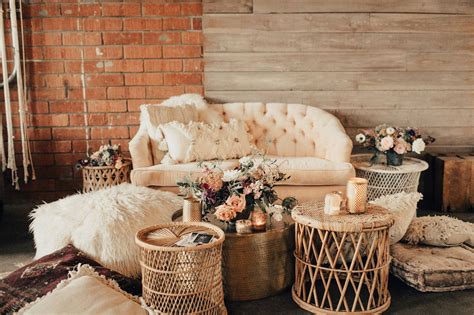 How to Decorate for a Small Wedding at Home - Wedding Checklist Planner