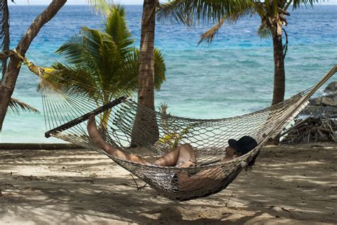 Hammocks are a great way to relax in the summer — but they can also be extremely dangerous if not used properly. Free Stock photo of Relaxing in a hammock | Photoeverywhere