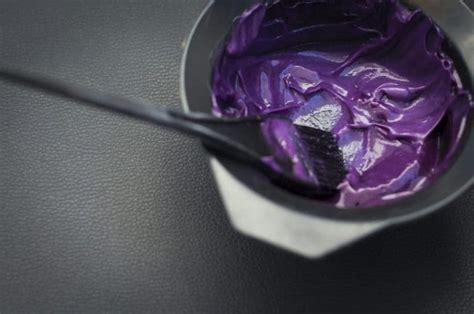 Can you dye greasy hair? Can You Dye Your Hair When It's Greasy (Tips Included ...