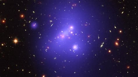 Biggest Galaxy Cluster In Early Universe Found