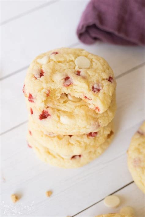 Using a cookie scoop, drop cookies onto a cookie sheet lined with parchment paper. Subway Raspberry Cheesecake Cookies | Raspberry cheesecake ...